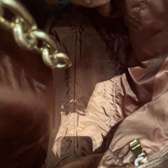 Miu Miu Women Pre-Loved Bag Very Good Condition - Picture 6 of 6